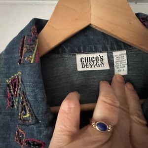 Chico’s Design embroidered Jeans jacket Chico’s size 2 , normal size 10/12